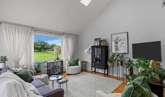 78 Valley Green Ct A, North Providence, RI 02904