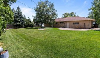 630 W CAPITOL Dr, Appleton, WI 54911