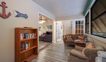 313 MAGNOLIA Ave, Anna Maria, FL 34216