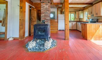 416 Lincolnville Ave, Belfast, ME 04915
