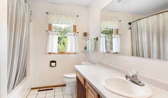 1807 9th St SW, Austin, MN 55912