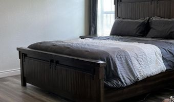 8334 Mina Bird Dr, Bonanza, OR 97623