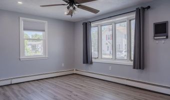 47 Planet Ave, East Providence, RI 02915