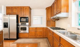 3260 Howard Rd, Beggs, OK 74421