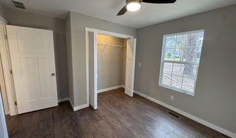 436 Trinton Cir, Bedford, IN 47421