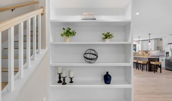 52 Woodbrey Ln, Standish, ME 04084