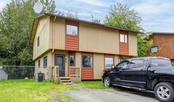 7676 Snow View Dr, Anchorage, AK 99507