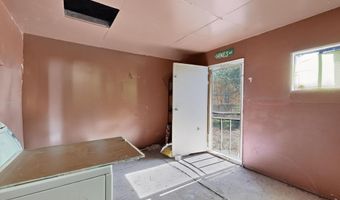 165 Hilton Ave NW, Albuquerque, NM 87107