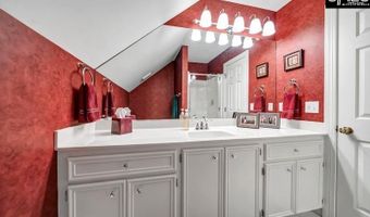 2 Crescent Lake Ct, Blythewood, SC 29016