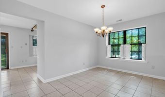 242 Perth Hill Ct, Aberdeen, NJ 07747