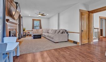 483 N Main St, Amherst, OH 44001