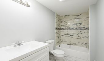 37 Martin St, Hartford, CT 06120