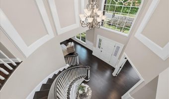 20102 DESERT FOREST Dr, Ashburn, VA 20147