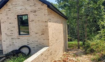 6 Carnahan Ln, Bella Vista, AR 72715