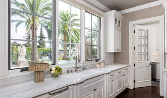 870 Fallen Leaf Rd, Arcadia, CA 91006