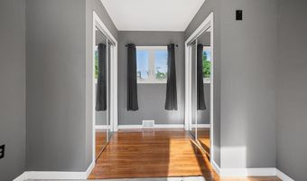 249 Keller St, Bayville, NJ 08721