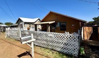 707 E Ave H, Alpine, TX 79830