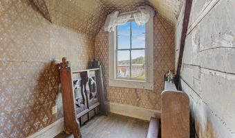 33850 East Ln, Albion, CA 95410