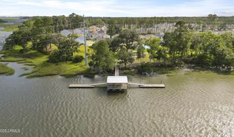 1125 Salem Bay Dr, Beaufort, SC 29902