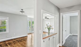 25 Viking Dr, Bristol, RI 02809