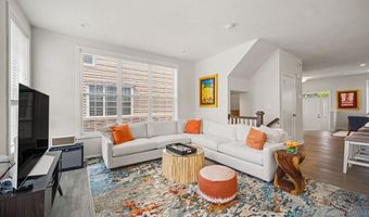 2872 Hardwick Rd, Ann Arbor, MI 48105