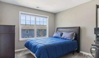 1110 Lynwood Forest Rd, Arden, NC 28704