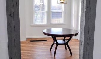 1867 Triplett Blvd, Akron, OH 44312