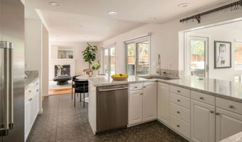 13383 Gelbourne Pl, San Diego, CA 92130
