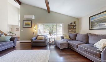 293 Burroughs Dr, Amherst, NY 14226