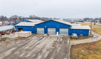 501 11th St NE, Austin, MN 55912