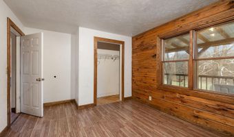 15562 Lawrence 1170, Aurora, MO 65605