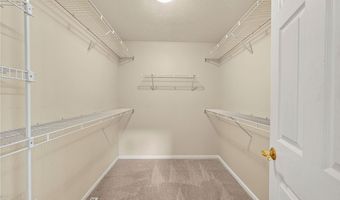500 Glen Hollow Cir, Aurora, OH 44202