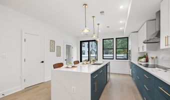 4411 ILLINOIS Ave NW, Washington, DC 20011