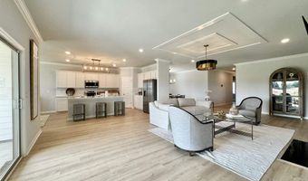 17860 Longleaf Dr, Athens, AL 35611
