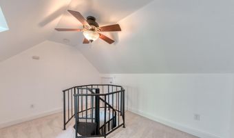 1818 BANK St, Baltimore, MD 21231