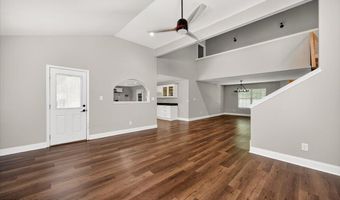 601 Springdale Woods Dr, Macon, GA 31210