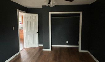 685 S 9th St, Batesville, AR 72501