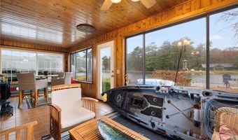 422 Shady Valley Rd, Coventry, RI 02816