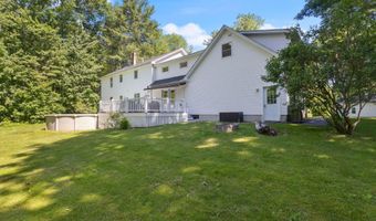 352 Log Cabin Rd, Arundel, ME 04046