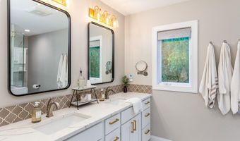 3728 Bridgeport Dr, Ames, IA 50010
