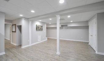 553 CHOPTANK COVE Ct, Annapolis, MD 21401