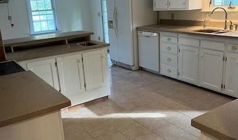 17 FISHER Ave, Attleboro, MA 02703