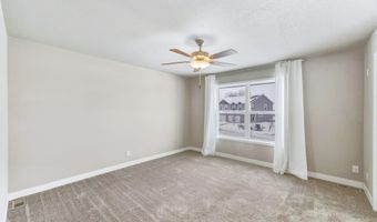 2812 NW Lois Ln, Ankeny, IA 50023