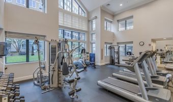 3835 9TH St N #1001W, Arlington, VA 22203