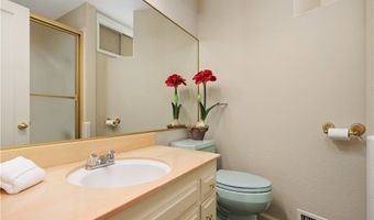2086 Playa Rd, Carlsbad, CA 92009