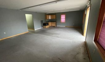 100 Cherry Tree Hill Ln, Barton, VT 05822