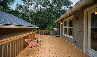 1607 Carroll Dr NW, Atlanta, GA 30318