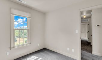1780 Williamsburg Dr, Adrian, MI 49221
