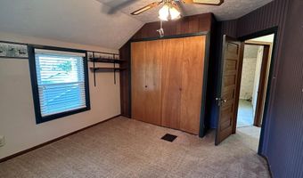 709 N St, Aurora, NE 68818