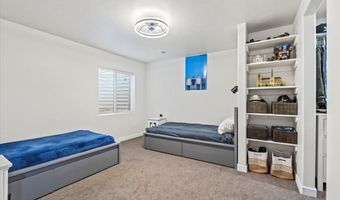 1046 W Hero Ct, Bluffdale, UT 84065